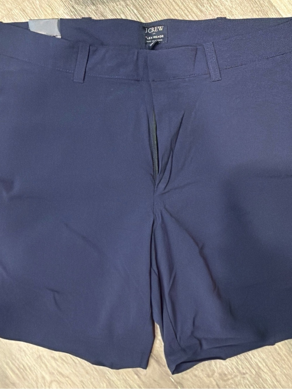 J. Crew Navy Flat-Front Men’s performance flex reade Shorts size 32x 7